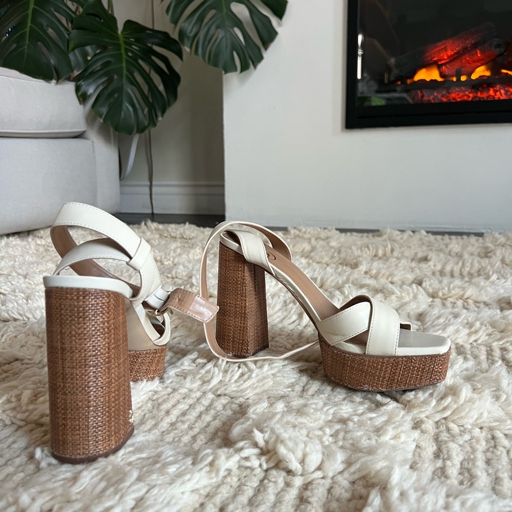 Sam Edelman Chunky White & Tan Heels